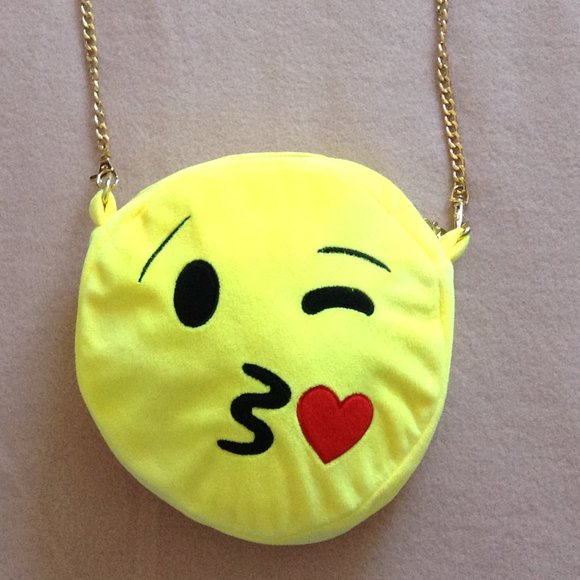 Plush Kiss Emoji Purse with Metal Chain Strap - Picture 1 of 8